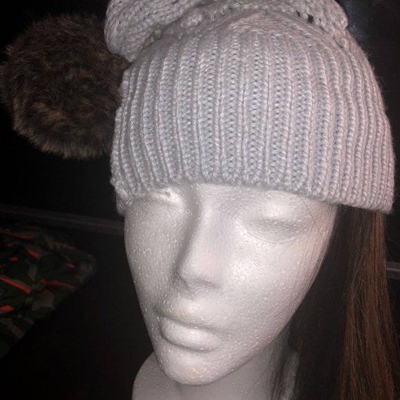 Gap grey knit beanie. - Picture 2 of 2